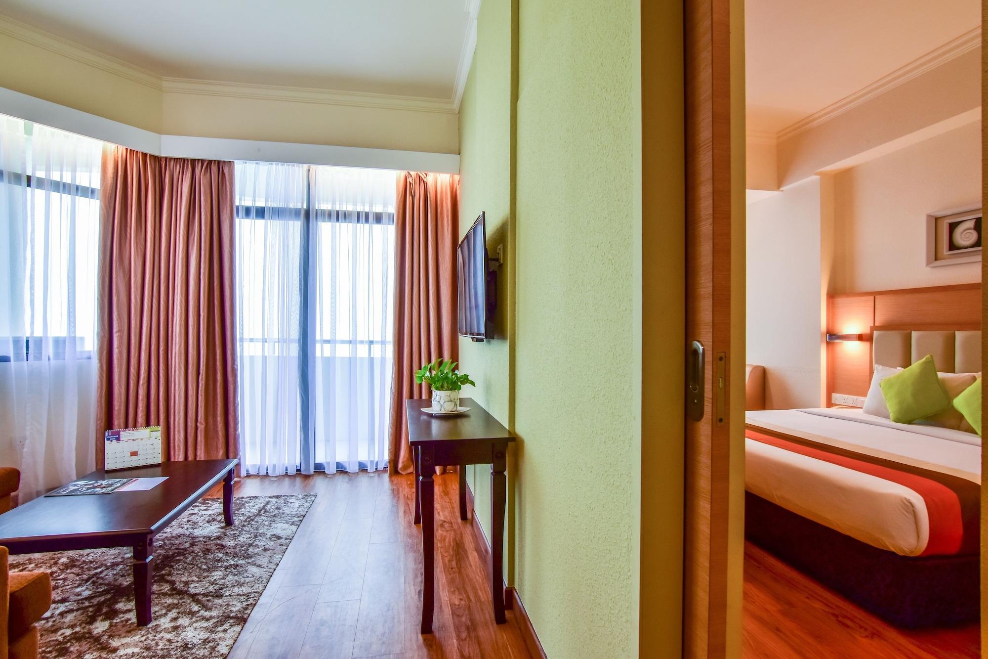 Hotel Sentral Seaview @ ​Beachfront Tanjung Bungah  Ngoại thất bức ảnh