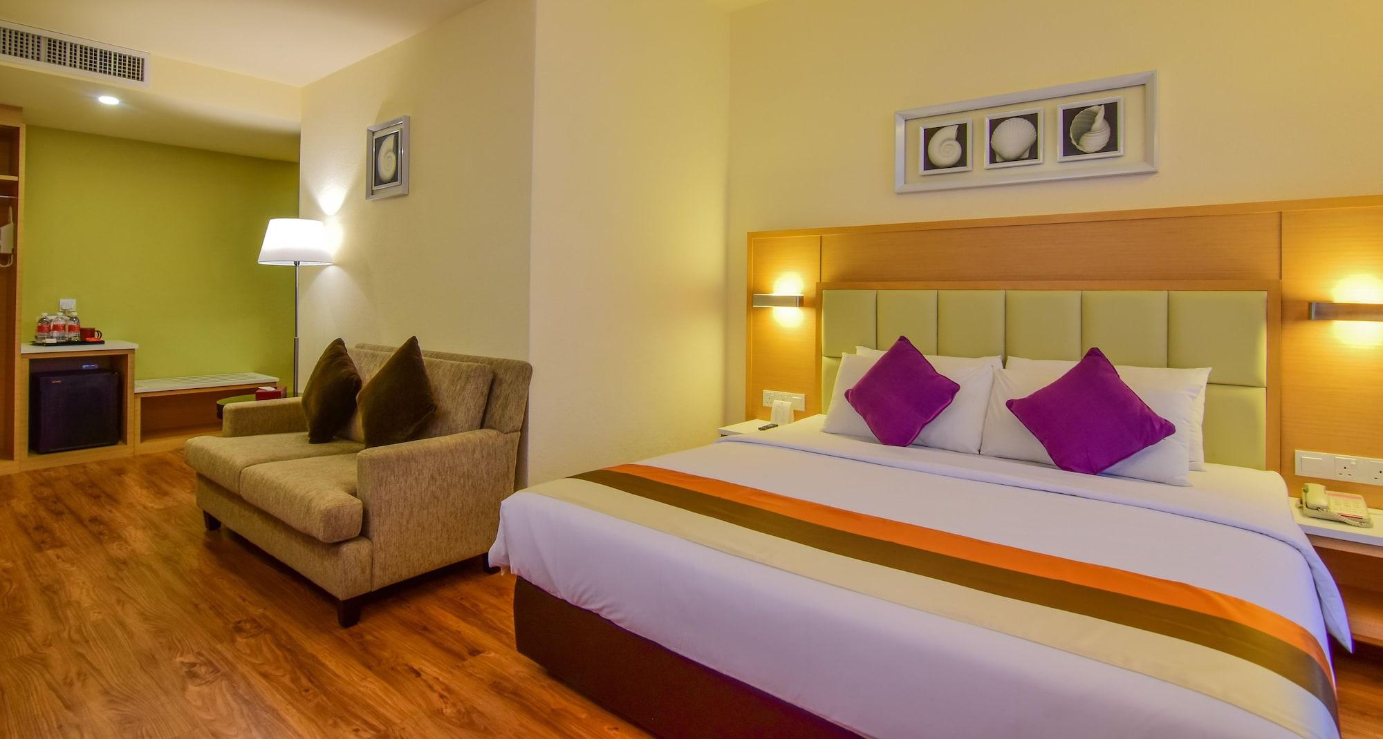 Hotel Sentral Seaview @ ​Beachfront Tanjung Bungah  Ngoại thất bức ảnh