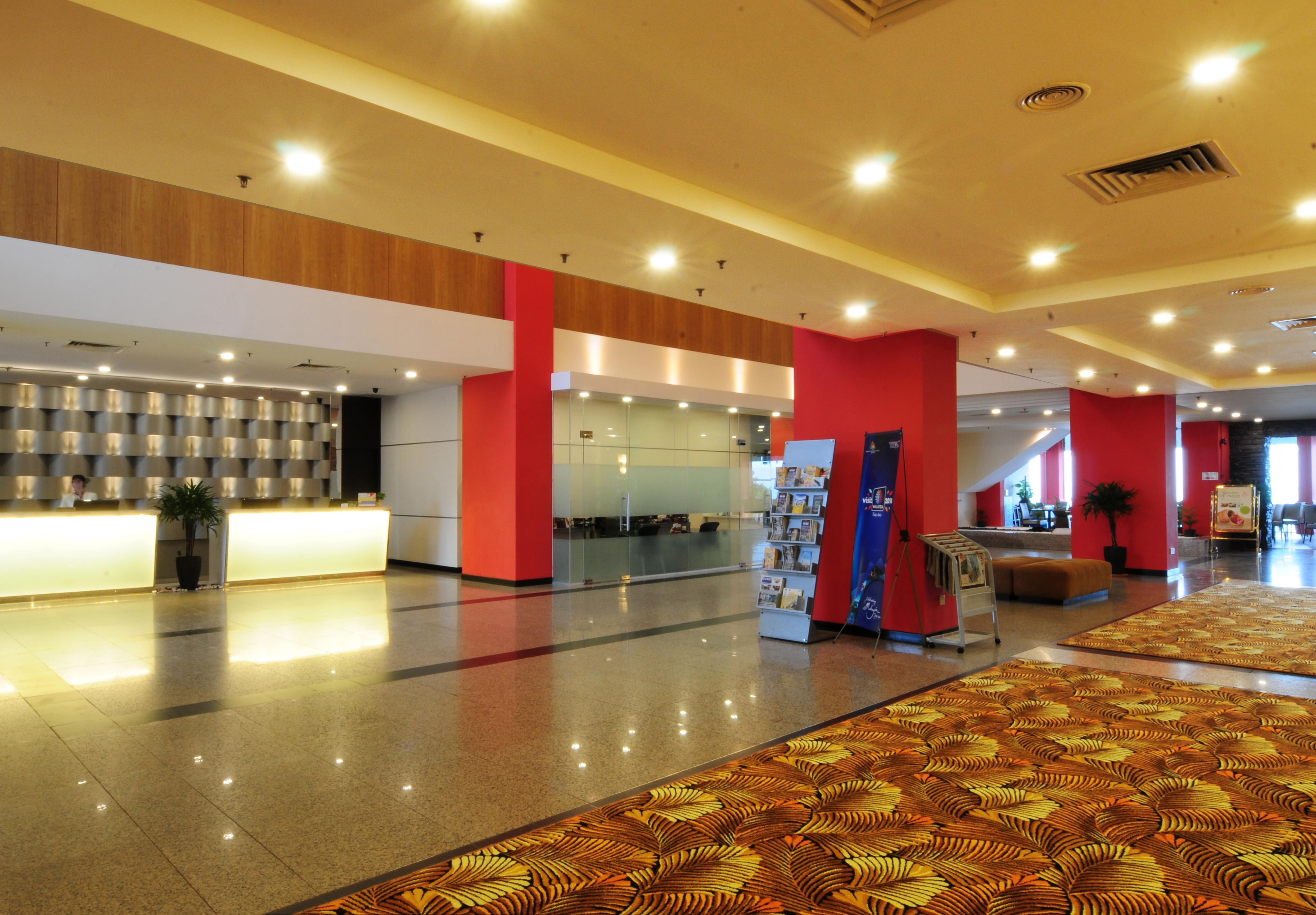 Hotel Sentral Seaview @ ​Beachfront Tanjung Bungah  Ngoại thất bức ảnh