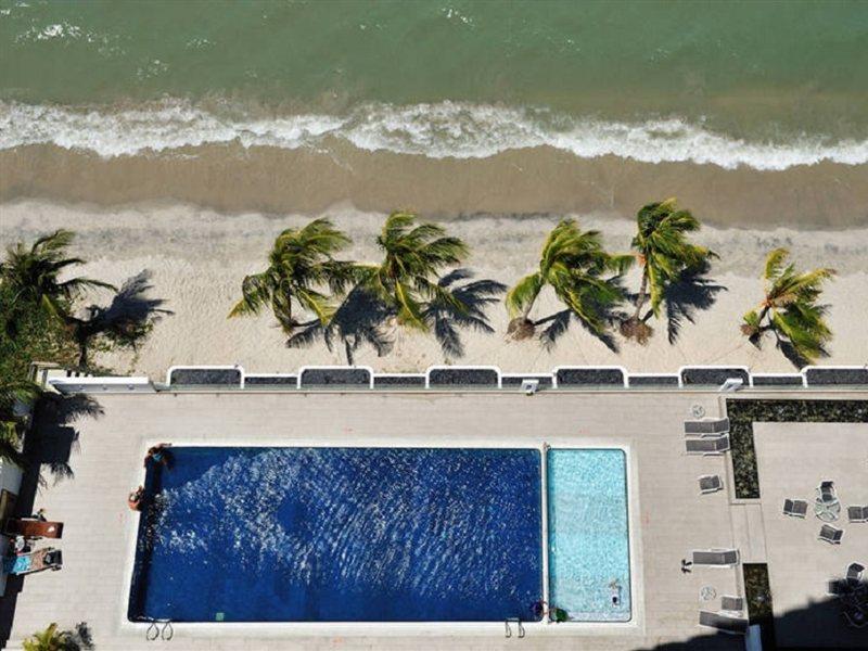 Hotel Sentral Seaview @ ​Beachfront Tanjung Bungah  Ngoại thất bức ảnh
