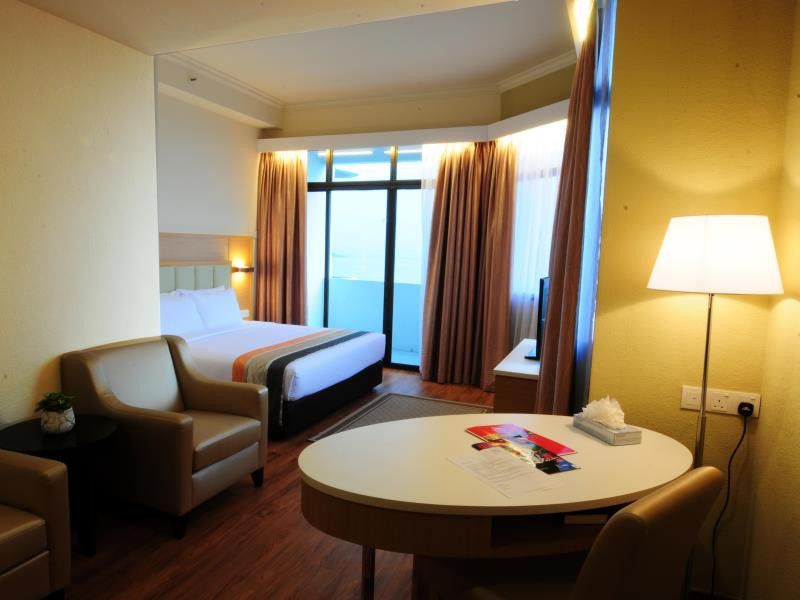 Hotel Sentral Seaview @ ​Beachfront Tanjung Bungah  Ngoại thất bức ảnh